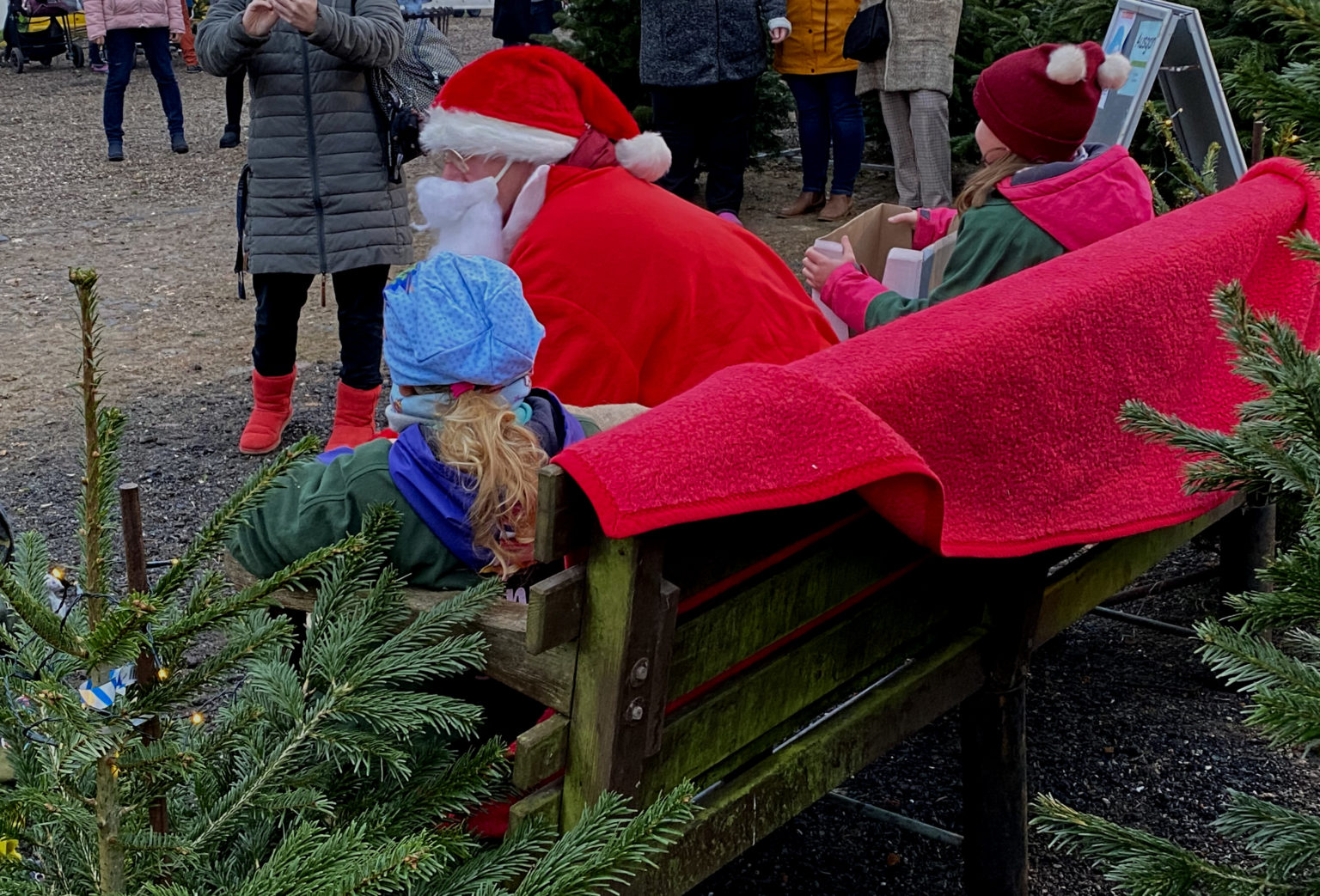 Der Nikolaus zu Besuch in Höhndorf HöhndorfGödersdorf